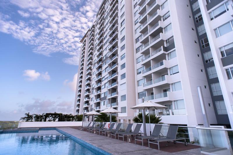 Malecon Rentals Cancún Buitenkant foto