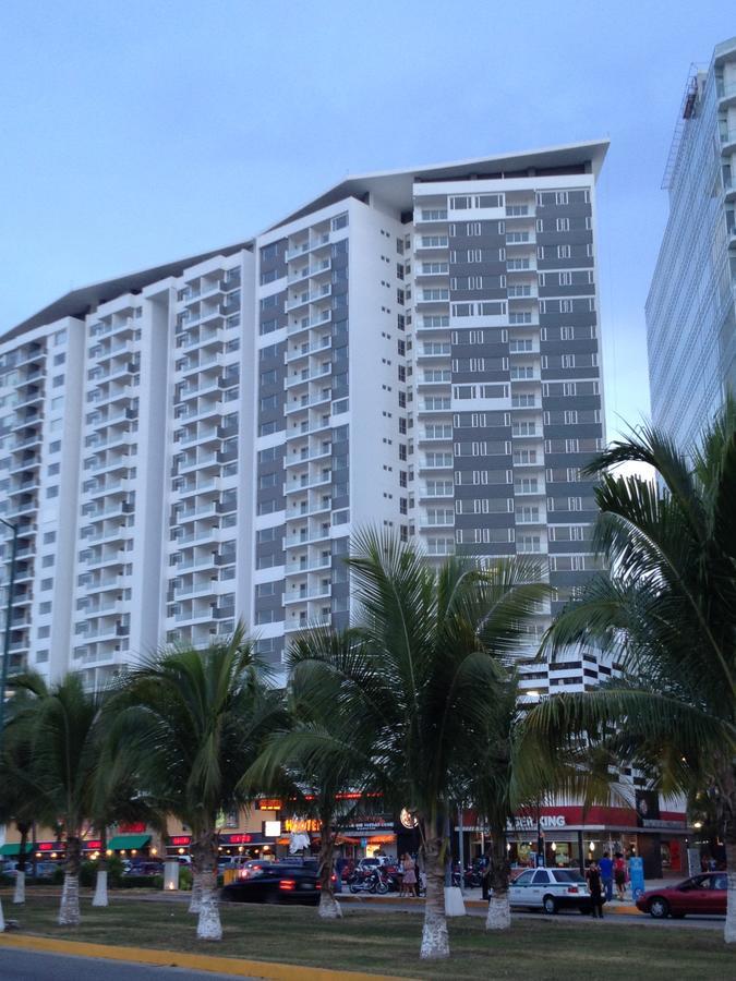 Malecon Rentals Cancún Buitenkant foto